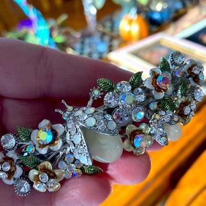 RARE Kirk’s folly signed Aurora Borealis Crystal barrette NEW